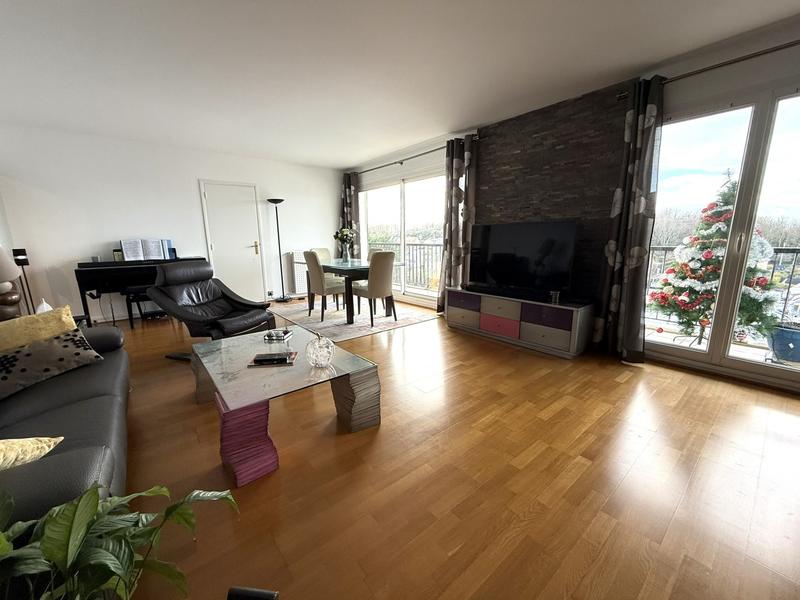Appartement - 83 m² - 3 pièces