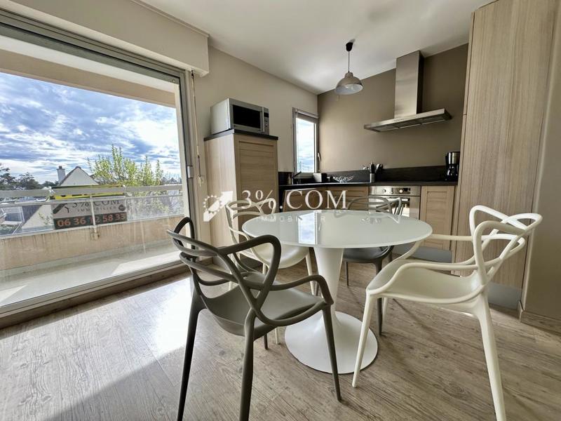 Studio - 30 m² - 1 pièce