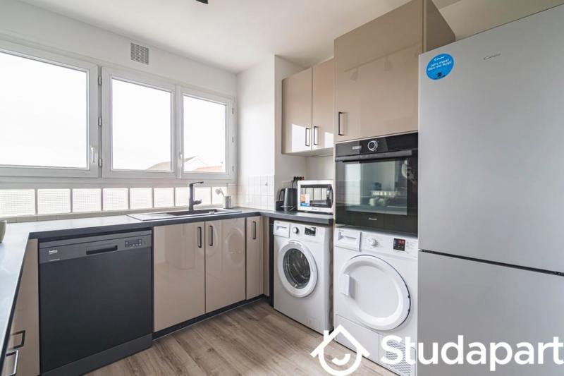 Chambre - 11 m² - 1 pièce