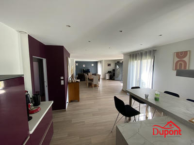 Maison - 146 m² - 6 pièces