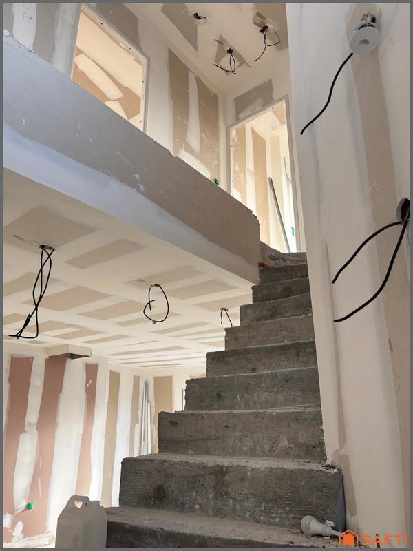 Maison - 120 m² - 4 pièces