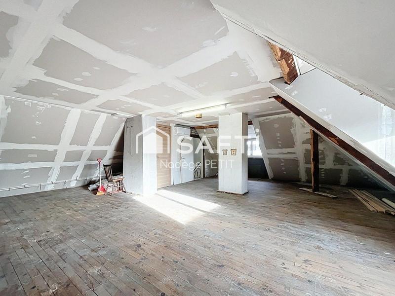 Maison - 135 m² - 7 pièces