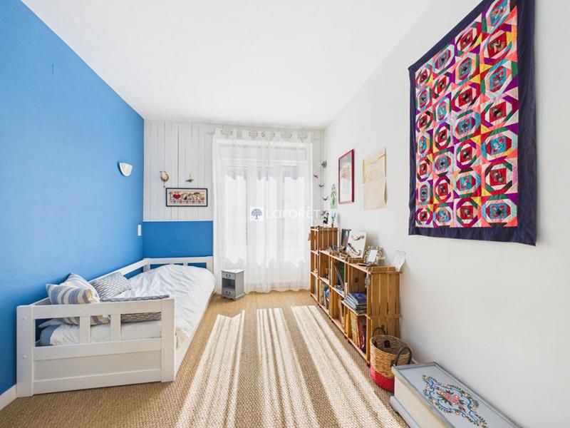 Maison - 205 m² - 8 pièces