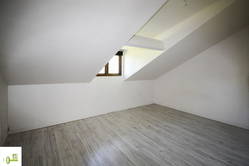 Maison - 92 m² - 4 pièces