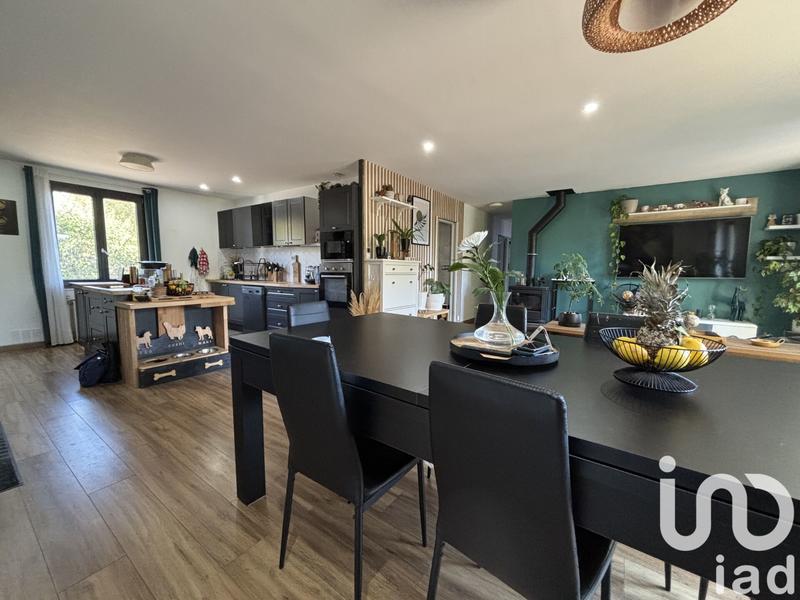 Maison - 104 m² - 5 pièces