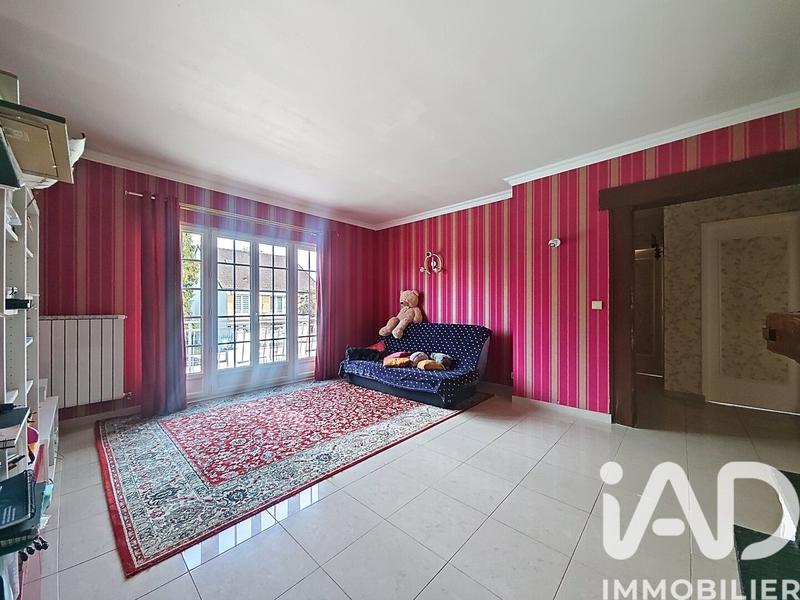 Maison - 190 m² - 8 pièces