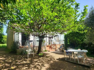 Maison traditionnelle - 63 m² - 2 pièces