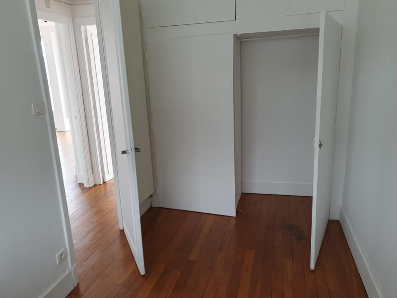 Appartement - 80 m² - 4 pièces