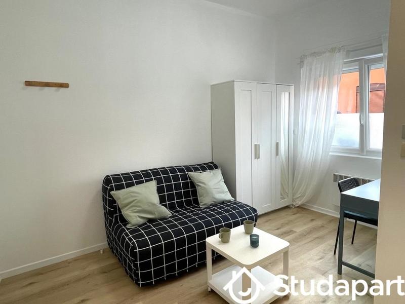 Appartement - 15 m² - 1 pièce