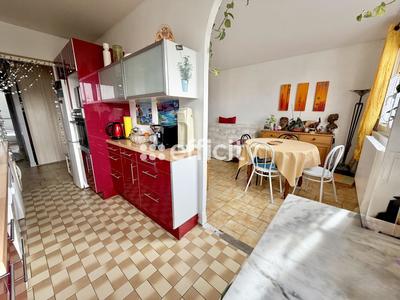 Appartement - 64 m² - 3 pièces