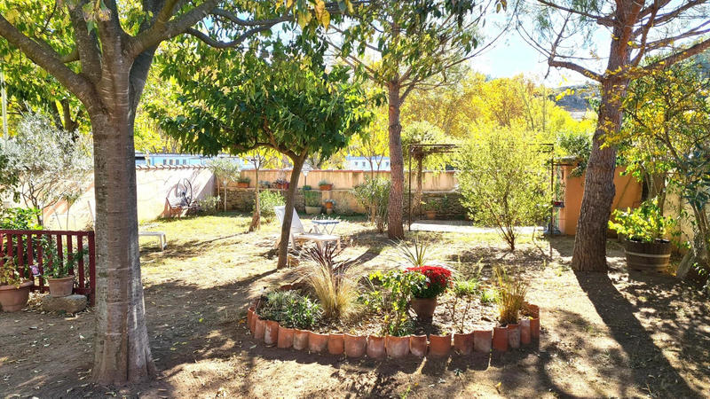 Maison - 122 m² - 8 pièces