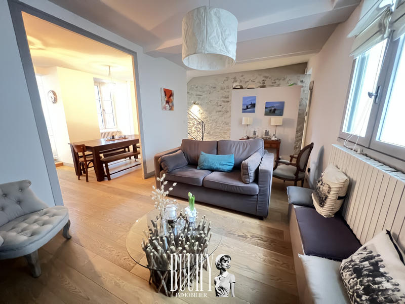 Maison - 105 m² - 5 pièces