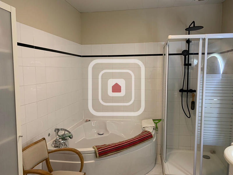 Appartement - 117 m² - 5 pièces