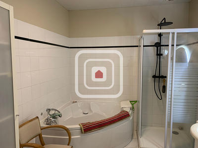 Appartement - 117 m² - 5 pièces