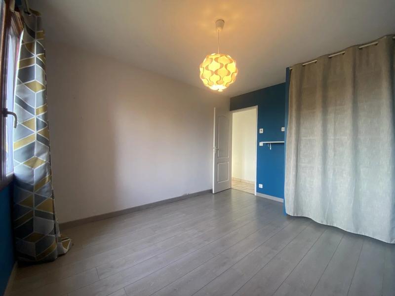 Maison - 137 m² - 4 pièces