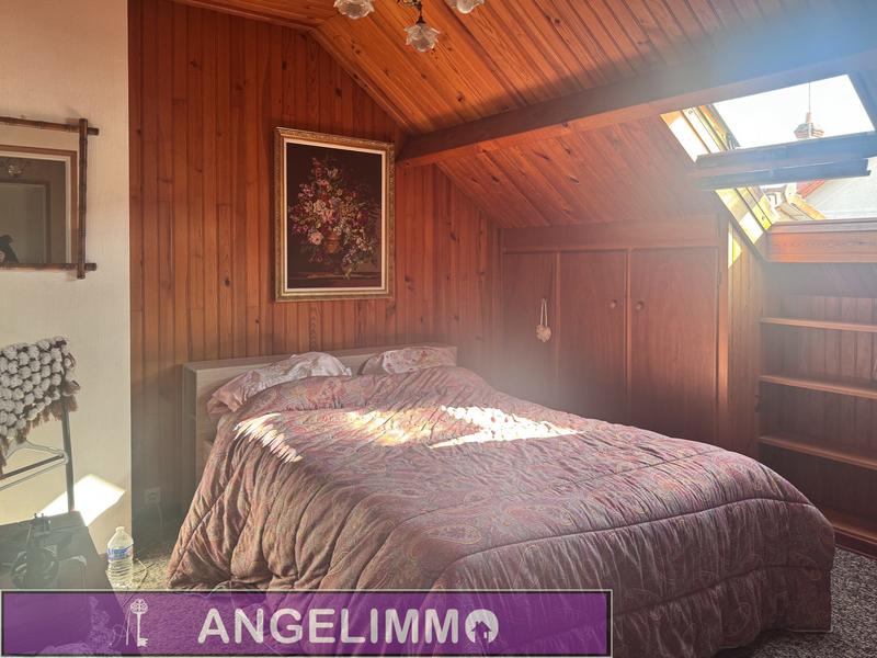 Maison - 104 m² - 6 pièces