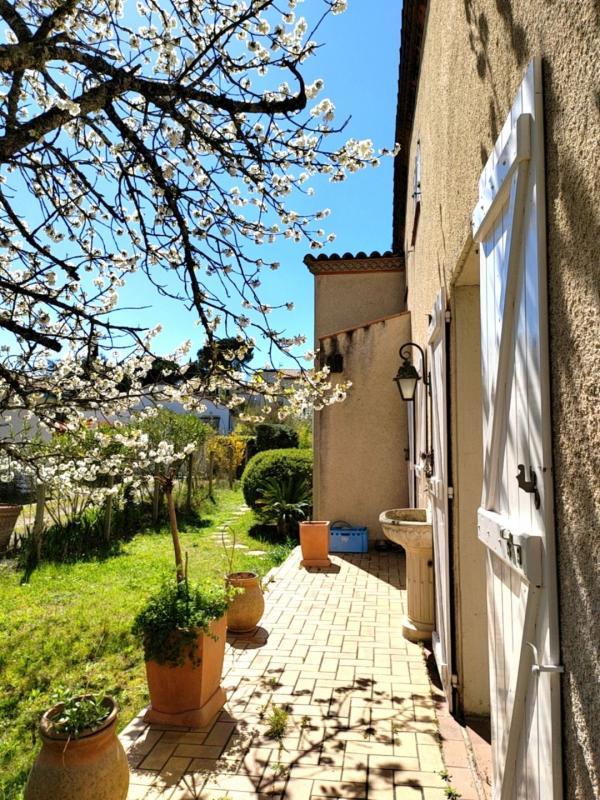 Maison - 220 m² - 6 pièces