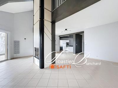 Maison - 145 m² - 4 pièces