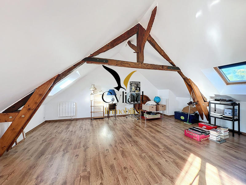 Maison ancienne - 164 m² - 8 pièces