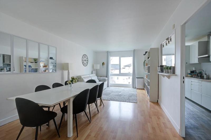 Appartement - 70 m² - 3 pièces