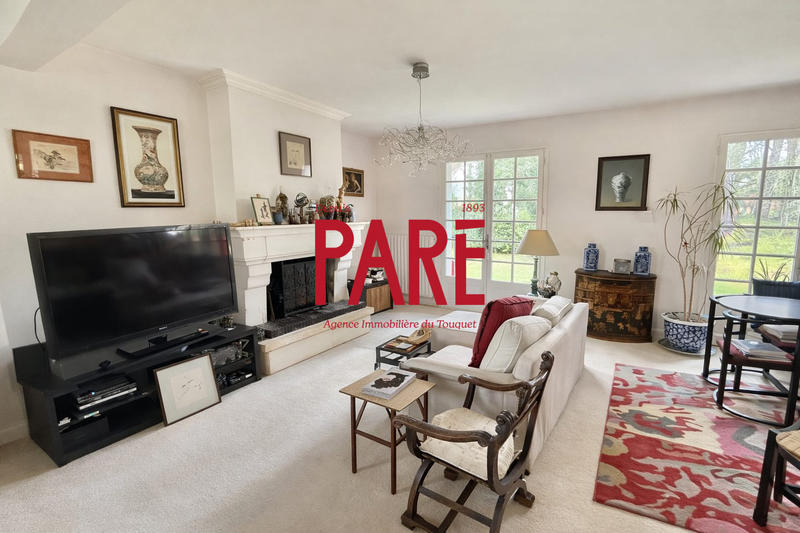 Maison - 205 m² - 6 pièces