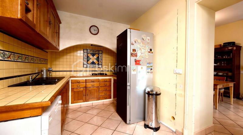 Appartement - 141 m² - 5 pièces