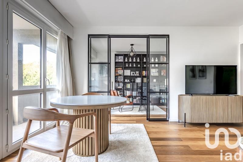 Appartement - 82 m² - 4 pièces