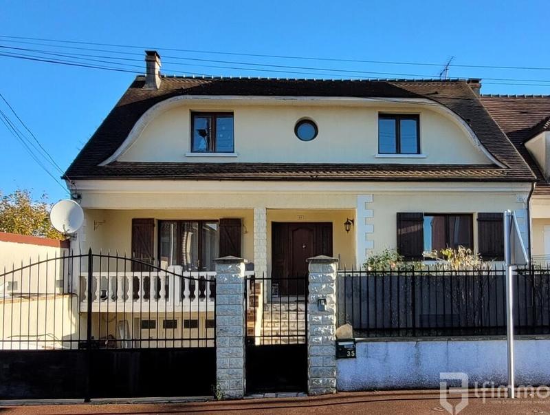 Maison - 200 m² - 7 pièces