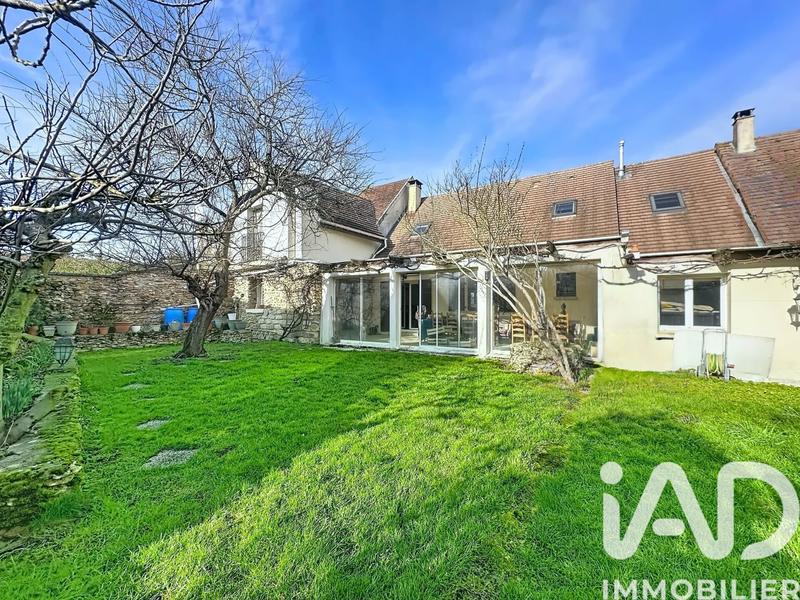 Maison - 158 m² - 6 pièces