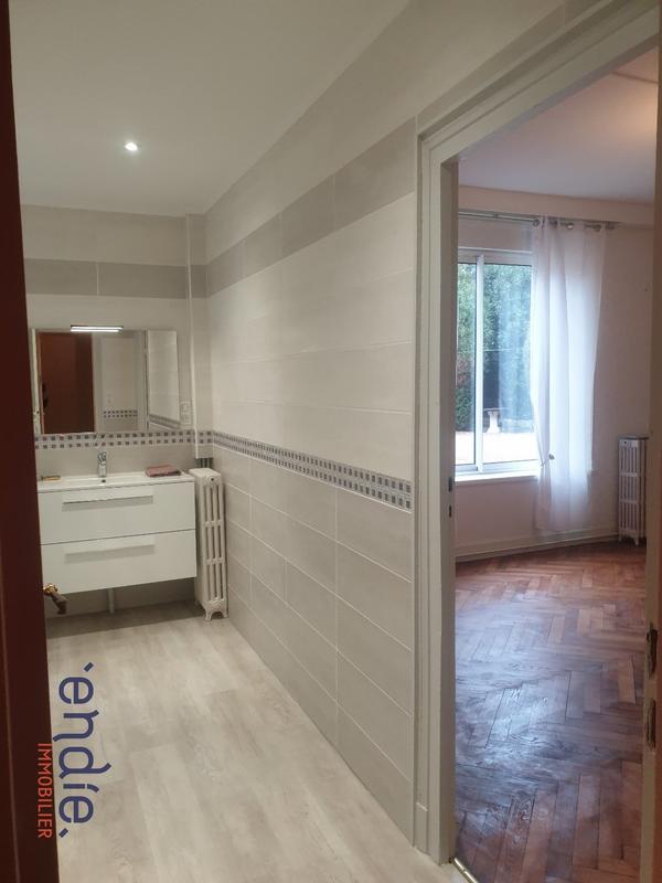 Appartement ancien - 134 m² - 6 pièces