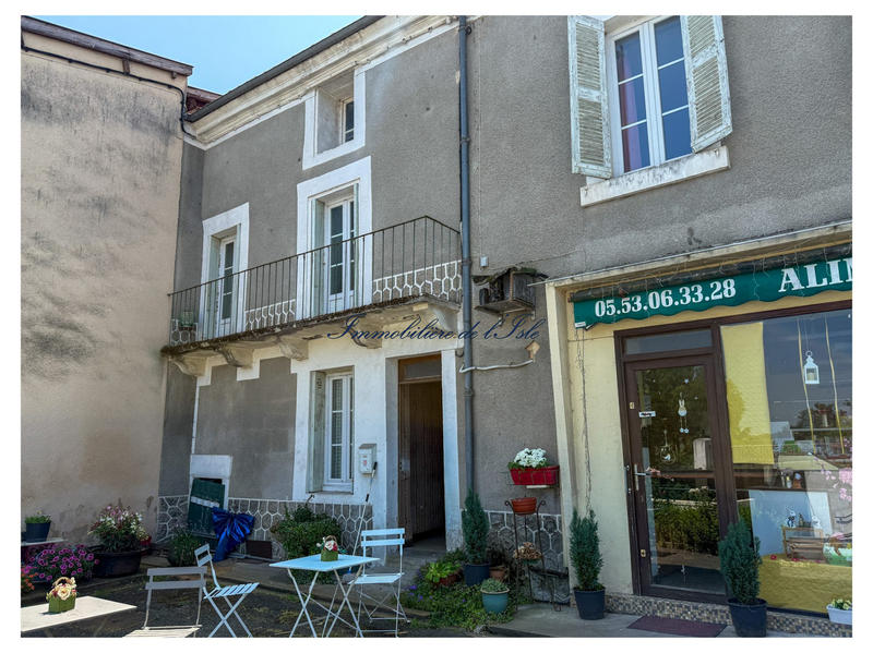 Maison - 144 m² - 6 pièces