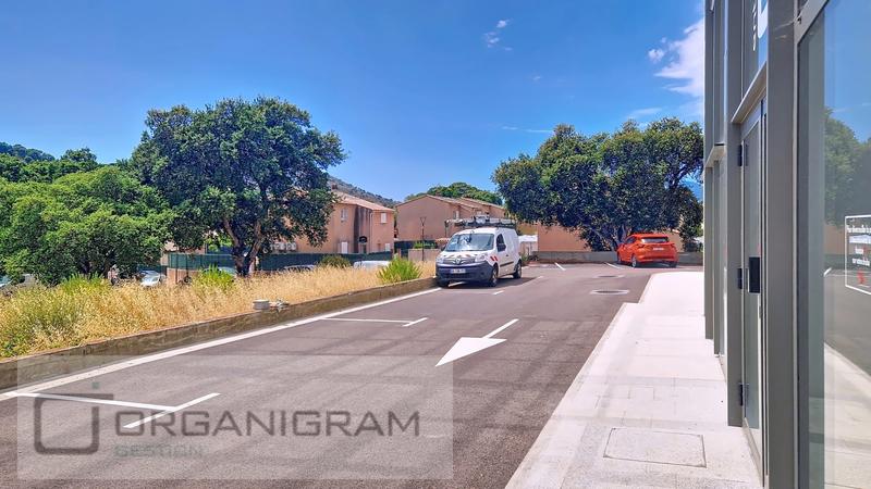 Local commercial - 178 m²