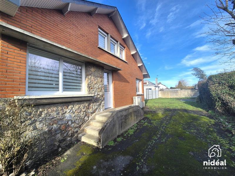 Maison - 90 m² - 4 pièces