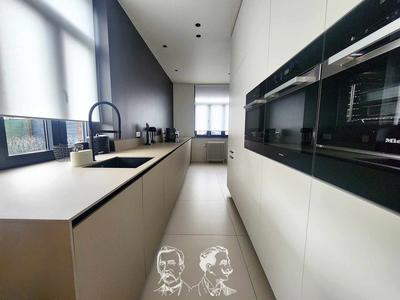 Maison de maîtres - 198 m² - 7 pièces