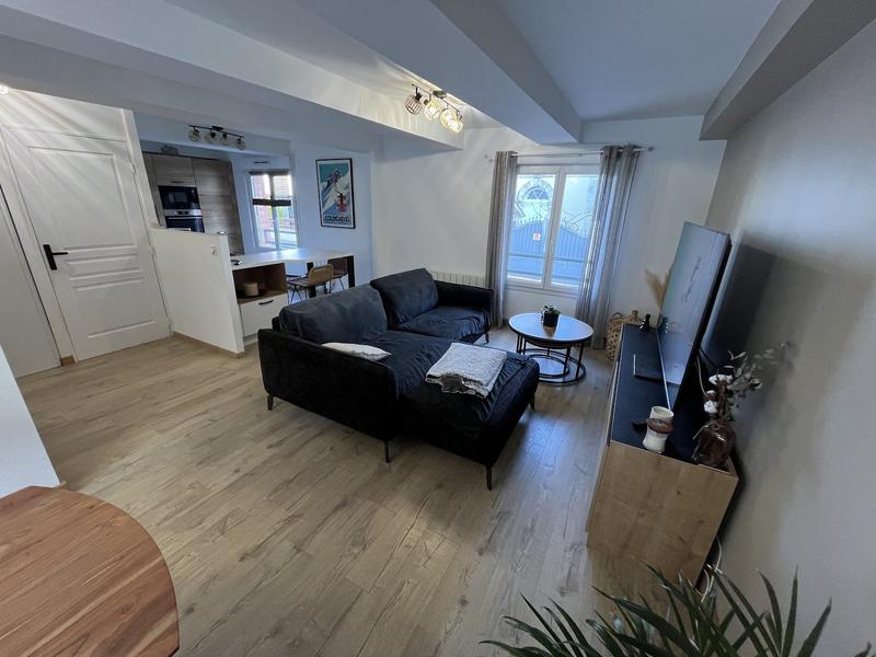 Maison traditionnelle - 115 m² - 7 pièces