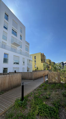 Appartement - 102 m² - 5 pièces