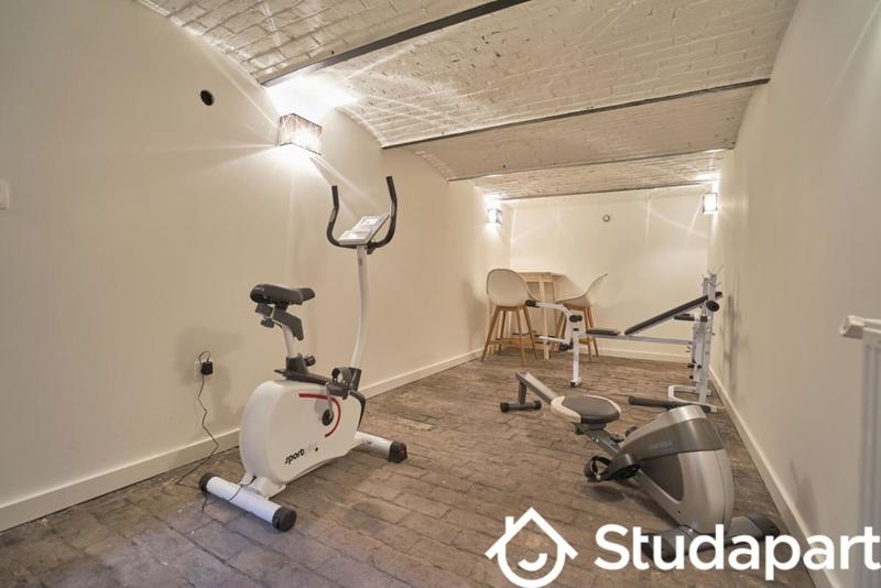 Chambre - 13 m² - 1 pièce