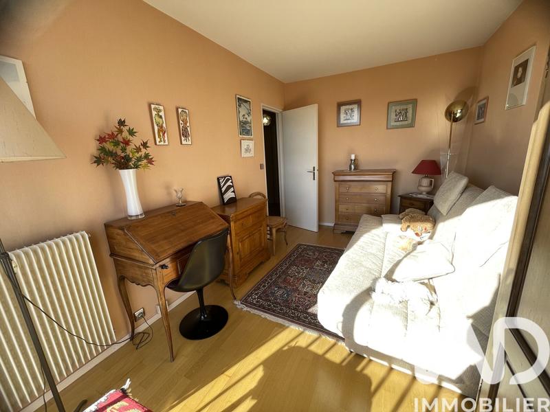 Appartement - 101 m² - 5 pièces