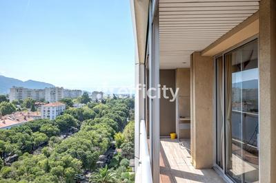 Appartement - 114 m² - 3 pièces