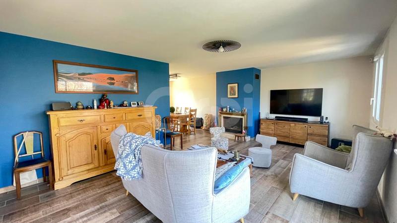 Maison - 152 m² - 6 pièces