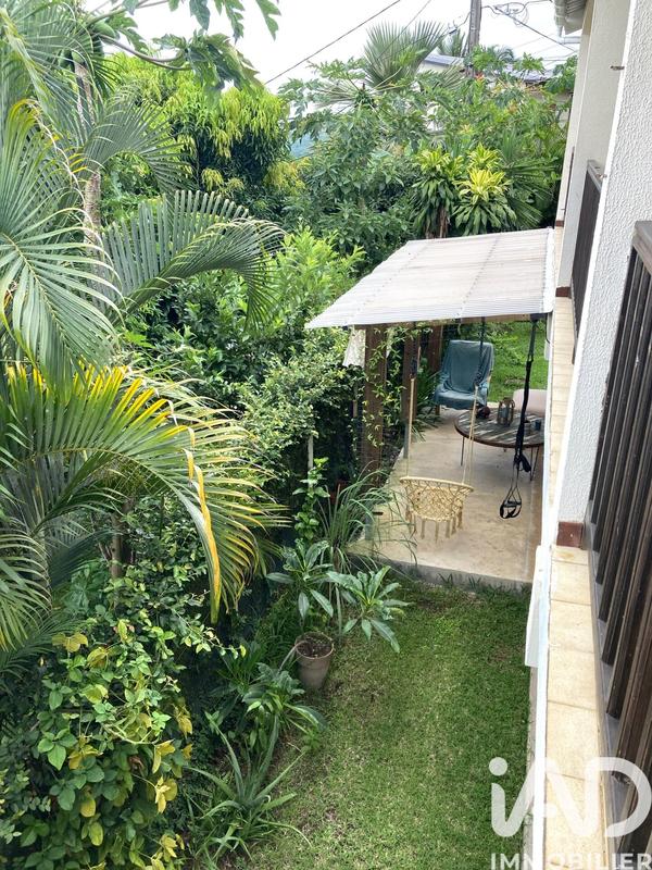 Maison - 214 m² - 8 pièces