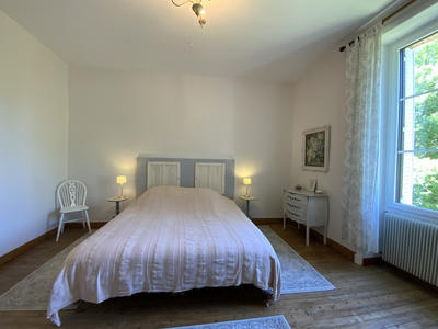 Maison - 356 m² - 11 pièces