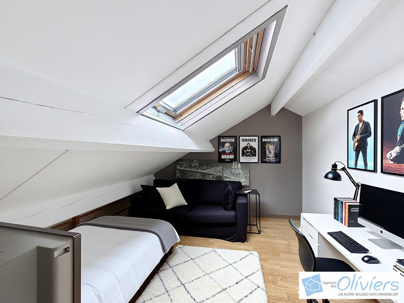 Maison - 103 m² - 5 pièces