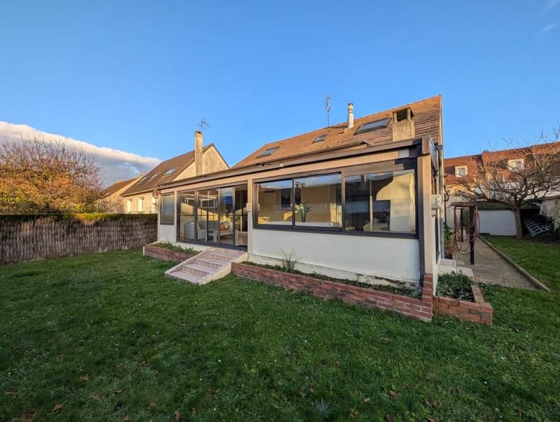 Maison - 135 m² - 5 pièces