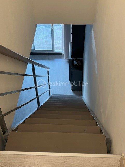 Maison traditionnelle - 166 m² - 8 pièces