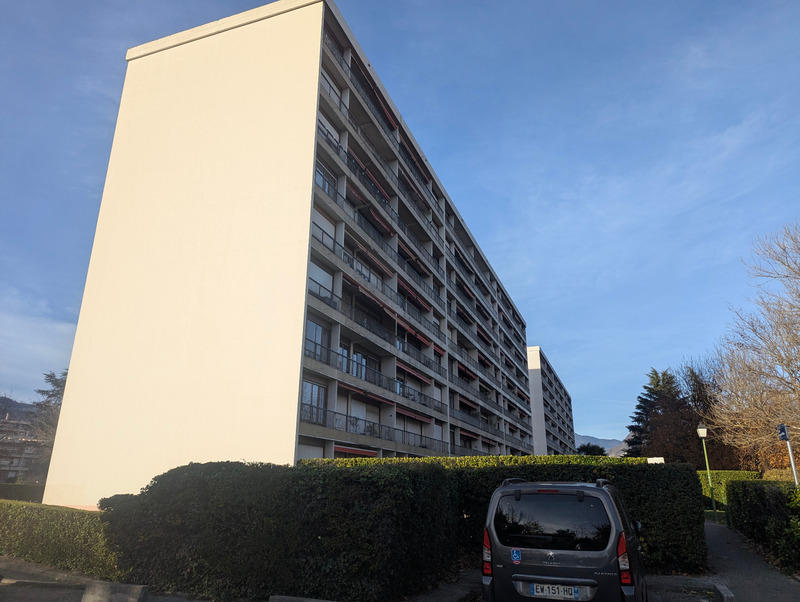 Appartement - 108 m² - 4 pièces