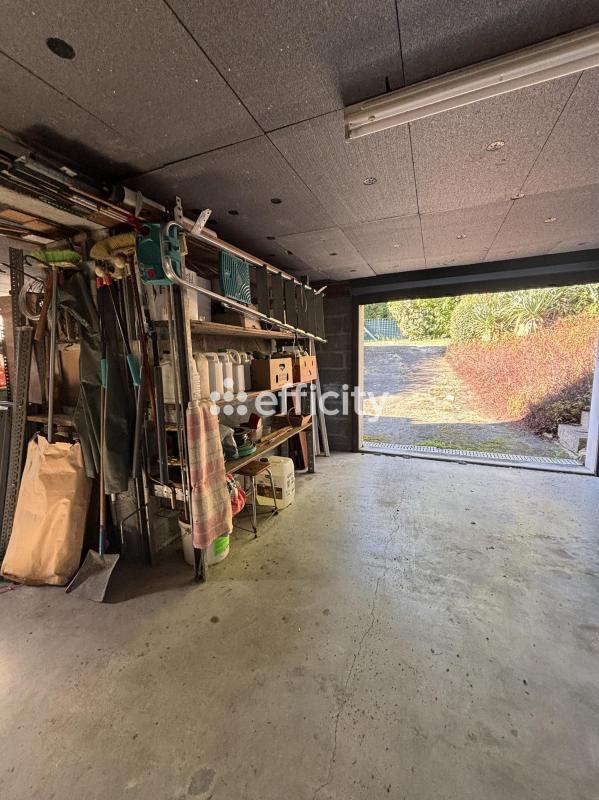 Maison - 183 m² - 6 pièces