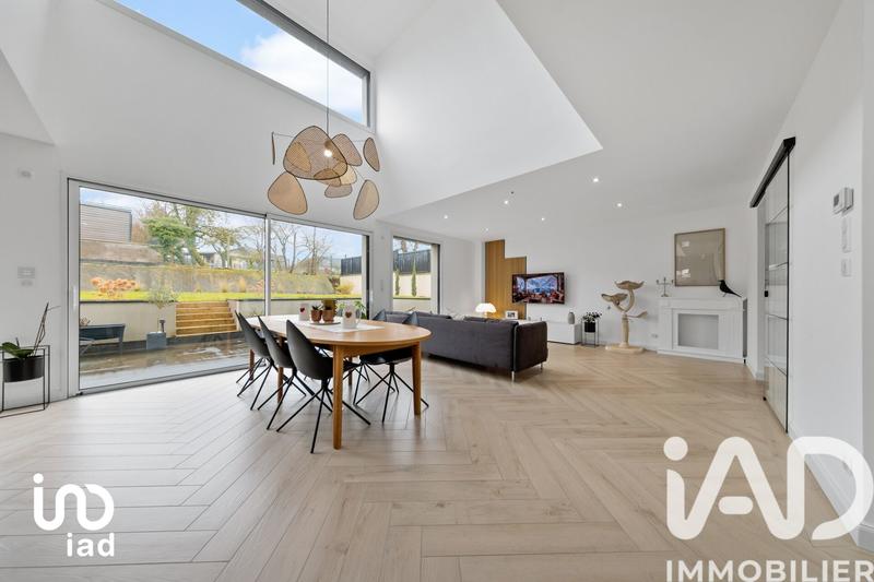 Maison de maîtres - 177 m² - 8 pièces