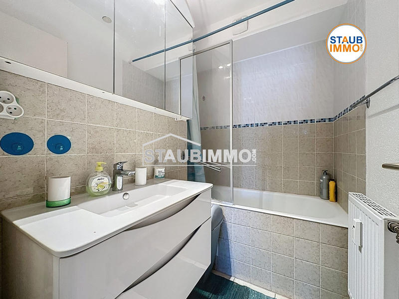 Appartement - 65 m² - 3 pièces