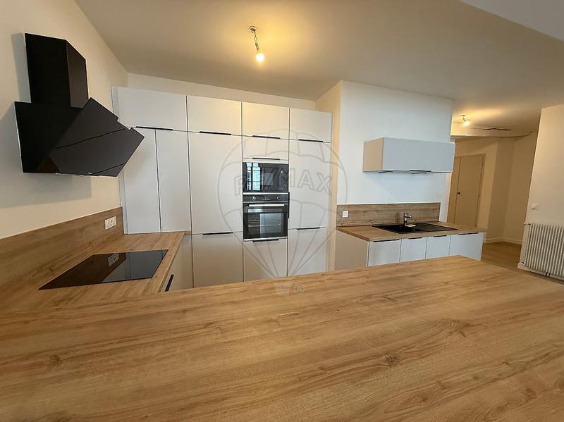 Appartement - 121 m² - 4 pièces